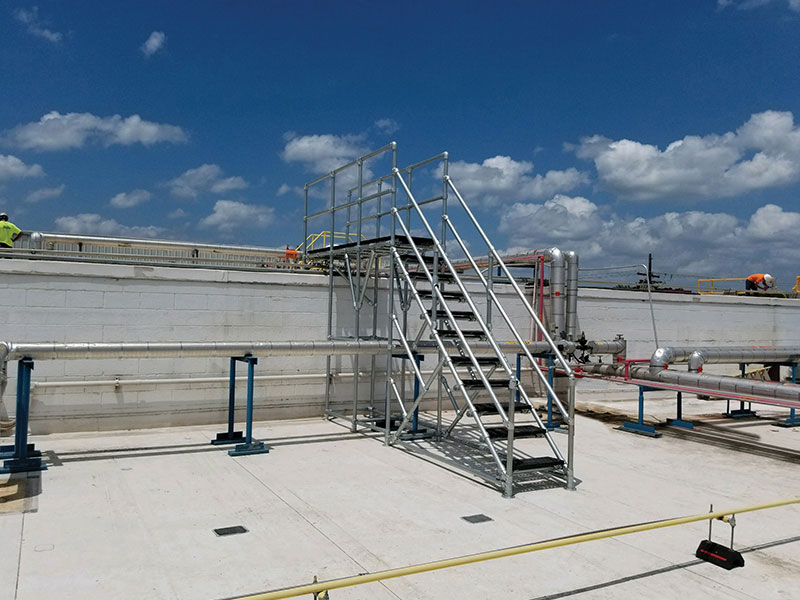 Rooftop Step Over Platform Feature